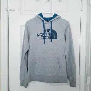 THE NORTH FACE Women's Logo Graphic Pullover Hoodie in Teal-Bluish-Green